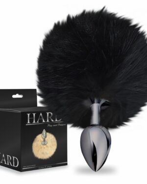 Plug Cromado Com Pompom Escuro Hard