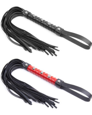 Chicote de Couro Preto com Rebites Metálicos e Design Clássico SM033 - YOUVIBE